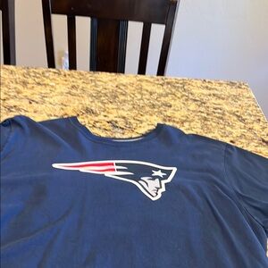 Patriots Logo Navy Tee with #87 Gronkowski on back.  Size XXL
